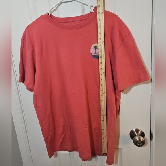 Fish Hippie Co Pink/Peach T Shirt Large - Picture 6 of 6